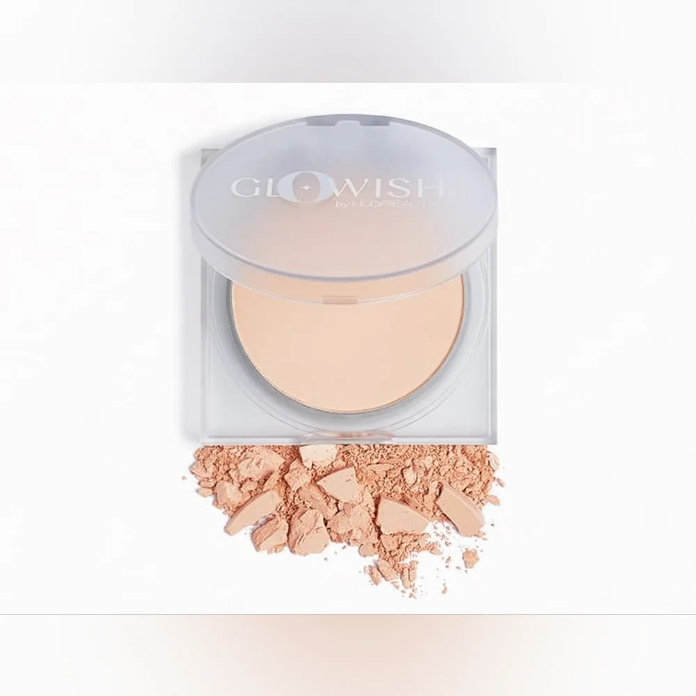 HUDA BEAUTY GloWish Luminous Pressed Powder in 00 PORCELAIN, 10g/0.35oz